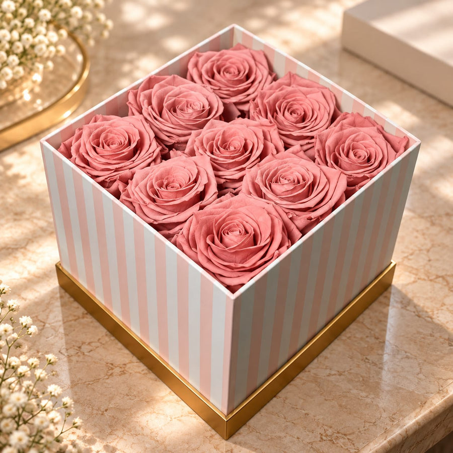 Grand MacKenzie Square Rose Box