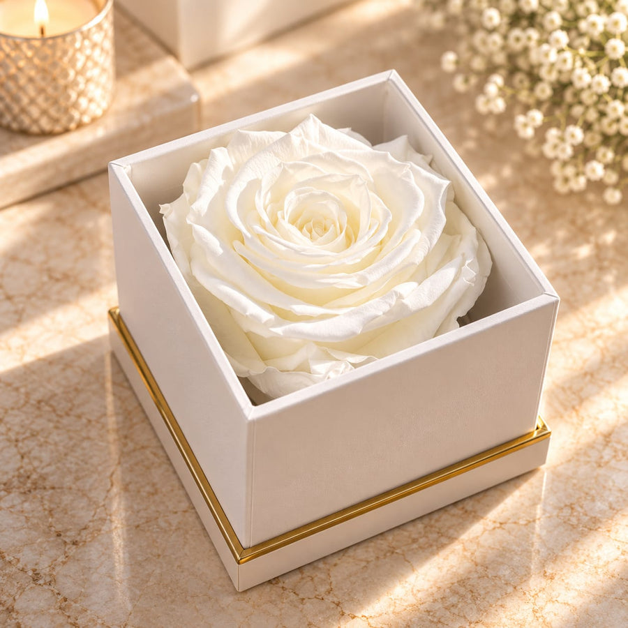 Petite Rose Box