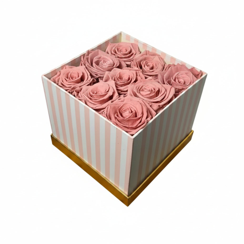 Grand MacKenzie Square Rose Box